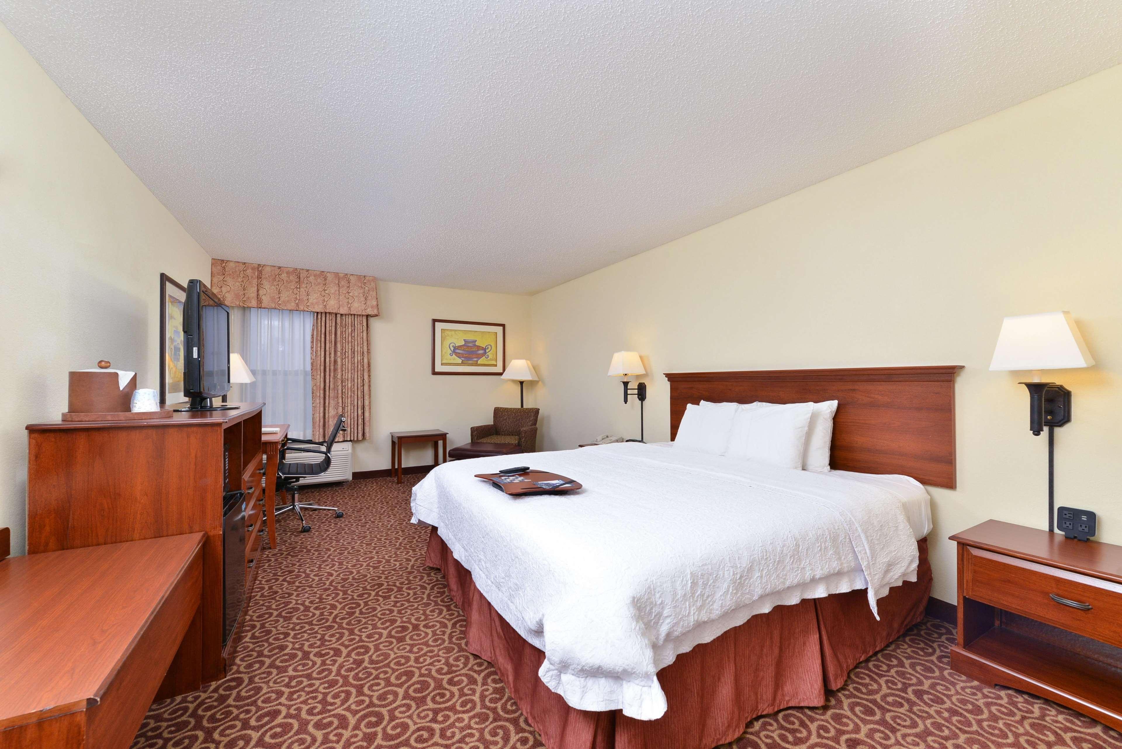 Hampton Inn Eagle Pass Exterior photo