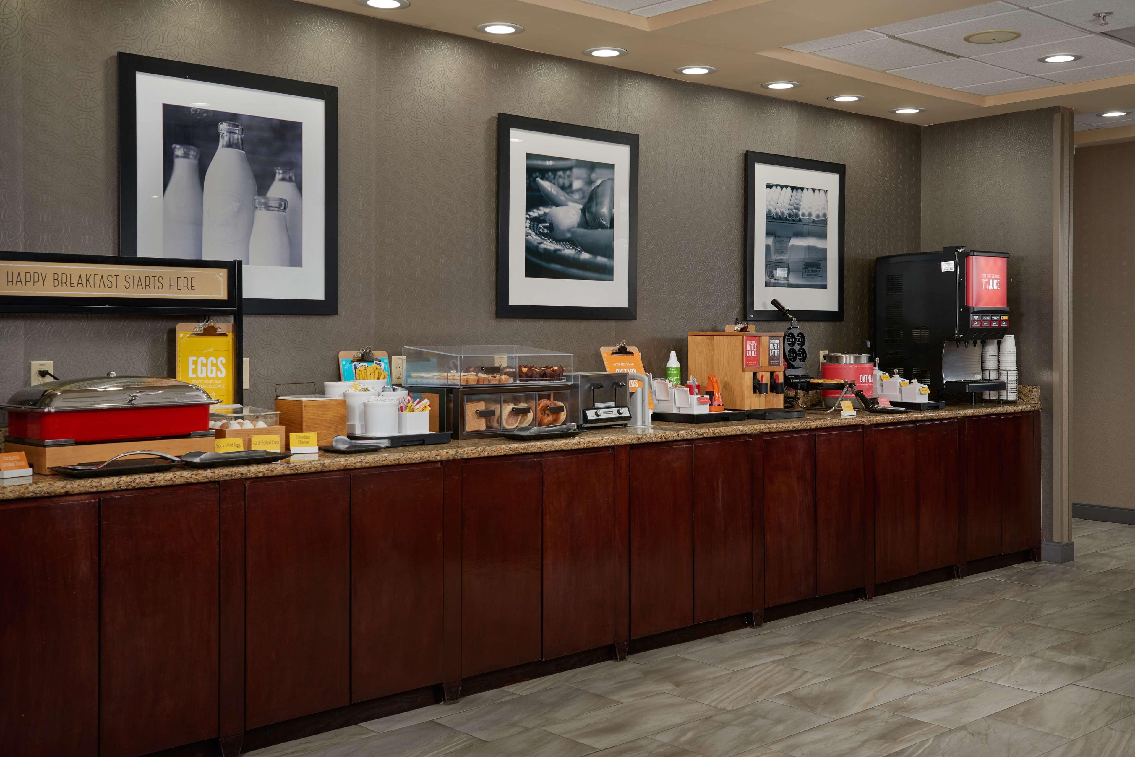 Hampton Inn Eagle Pass Exterior photo