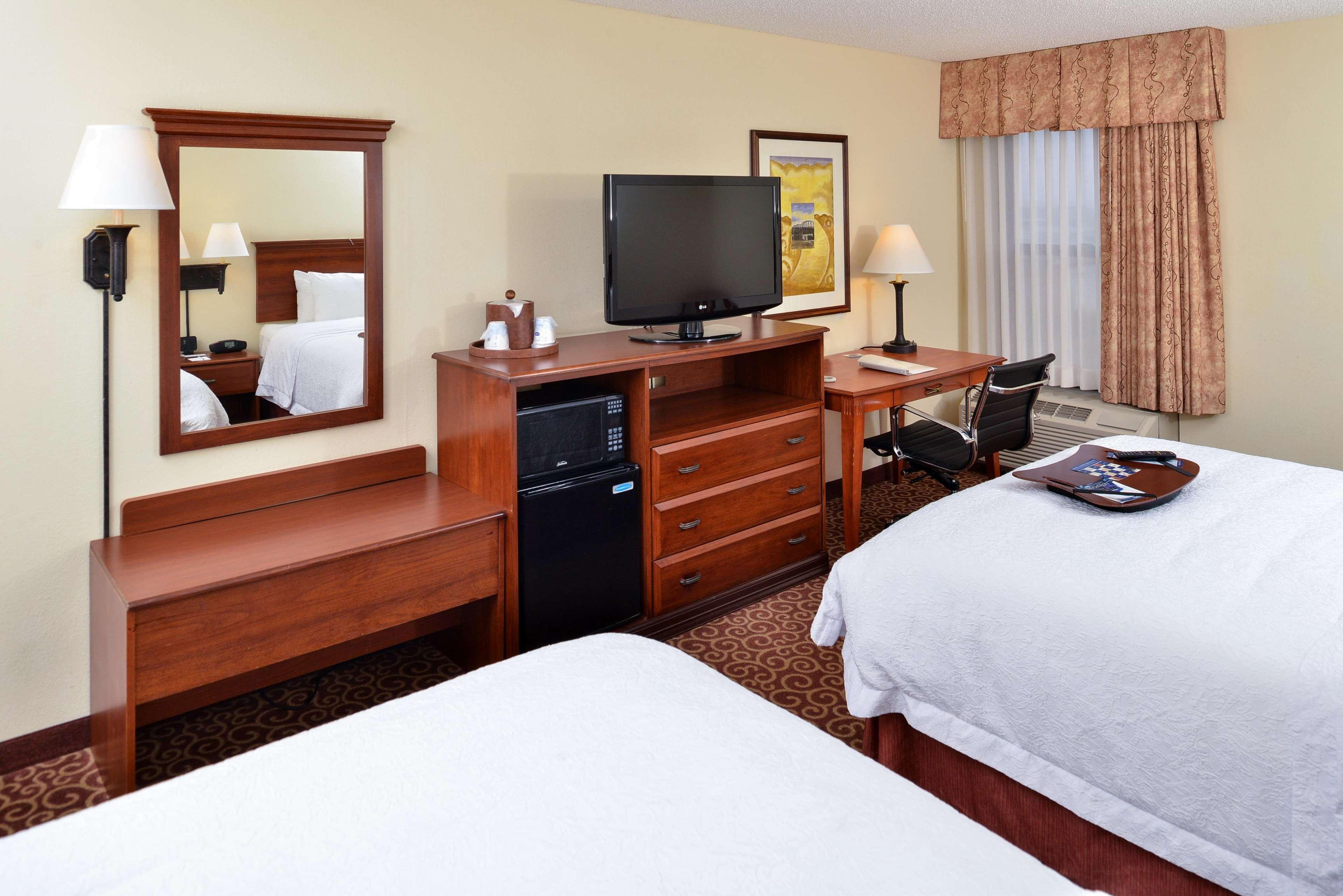 Hampton Inn Eagle Pass Exterior photo
