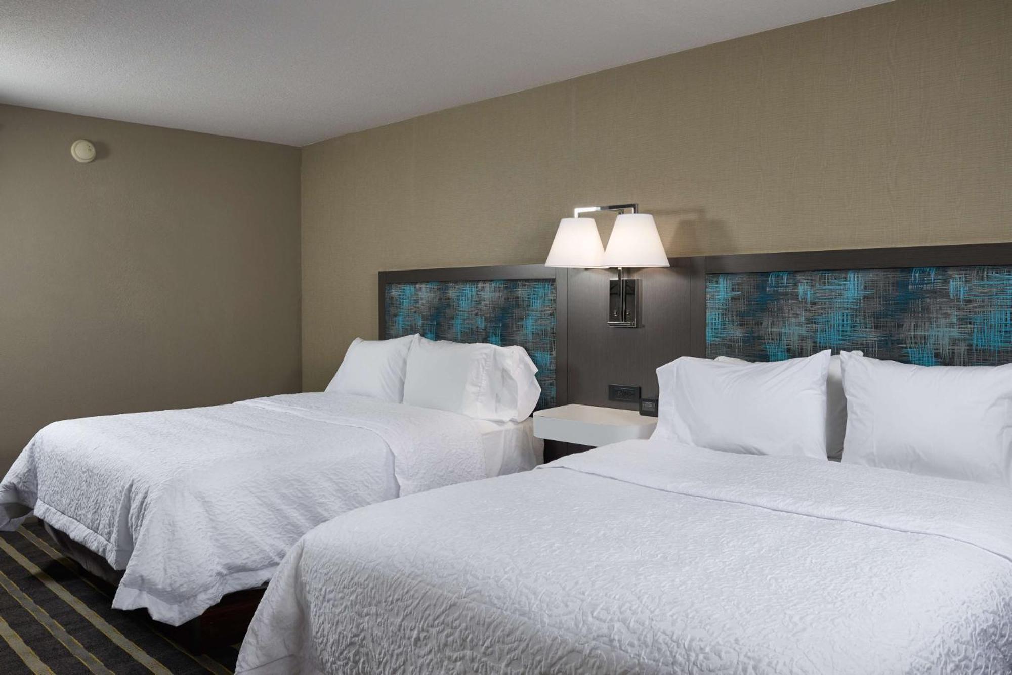 Hampton Inn Eagle Pass Exterior photo